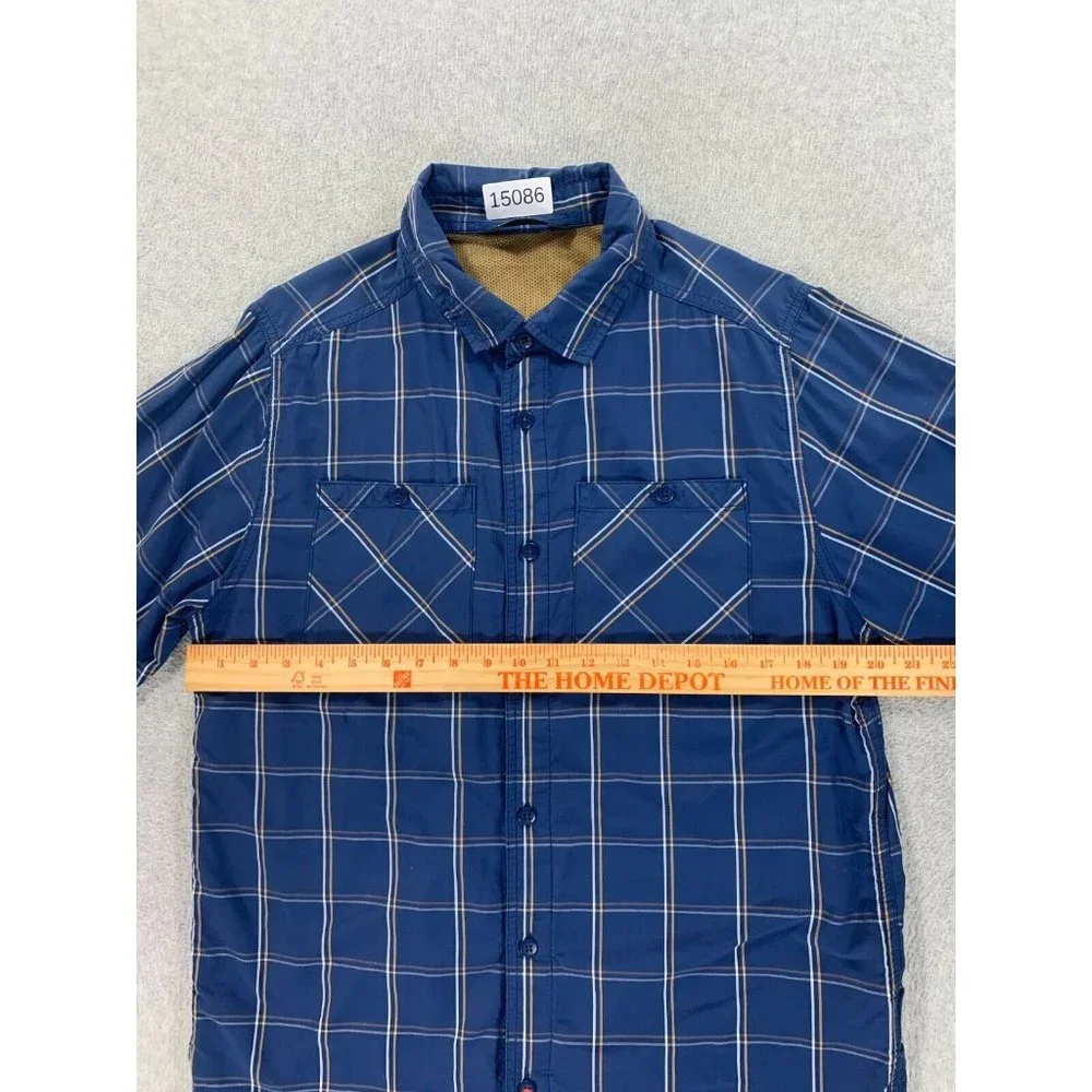 The North Face Nylon‎ Blend Long Sleeve Button Down Shirt (Men's Medium) Blue